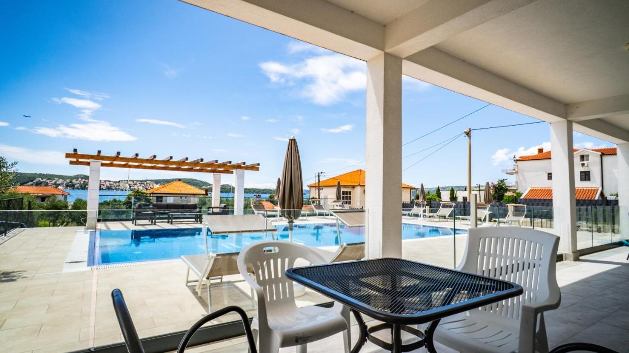 Calma Apartments Trogir Exterior foto
