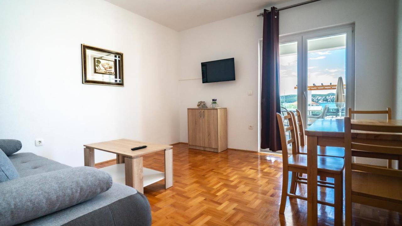 Calma Apartments Trogir Exterior foto