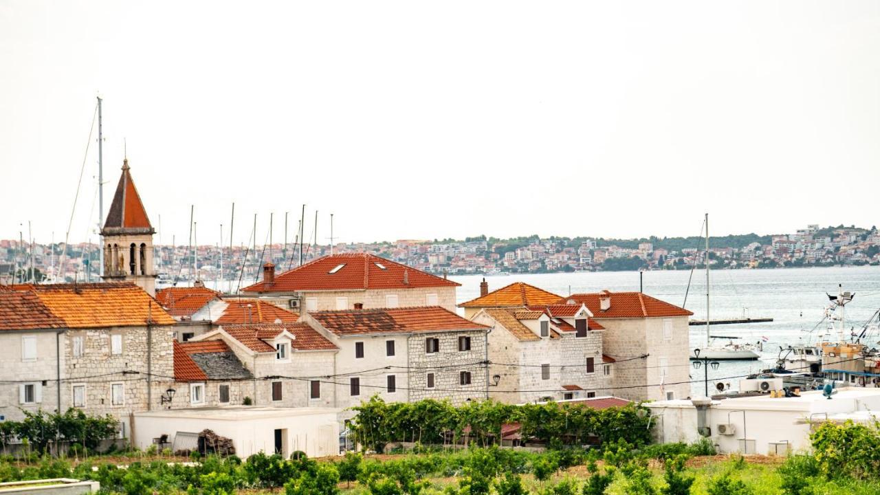Calma Apartments Trogir Exterior foto