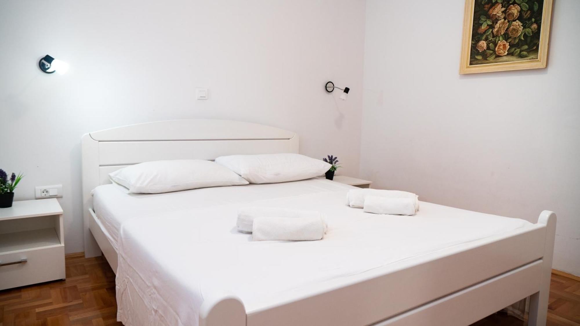 Calma Apartments Trogir Exterior foto
